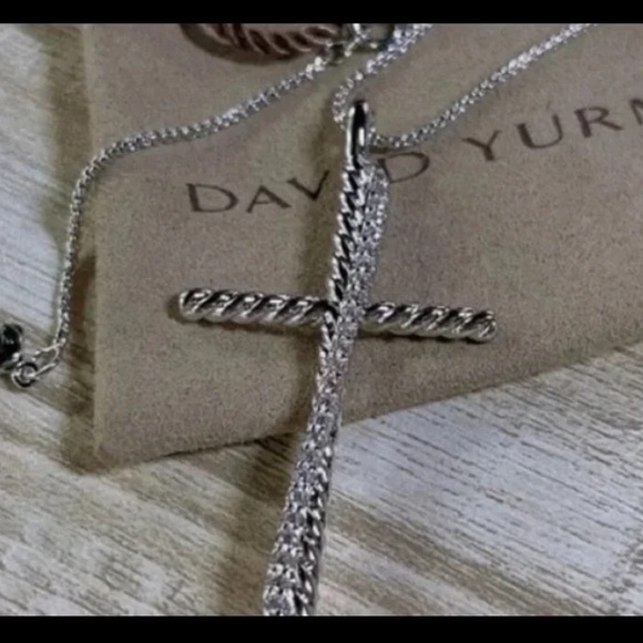 COPY - Beautiful D. Y. Cross Necklace with diamonds - Picture 2 of 3